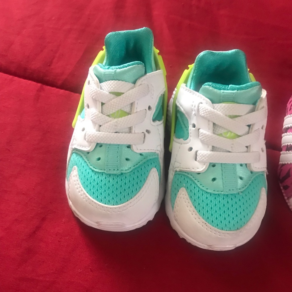Size 3 huarache
